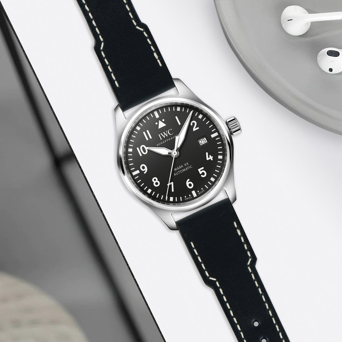 IWC Easx Change Straps - Pilot Black – Liger Straps