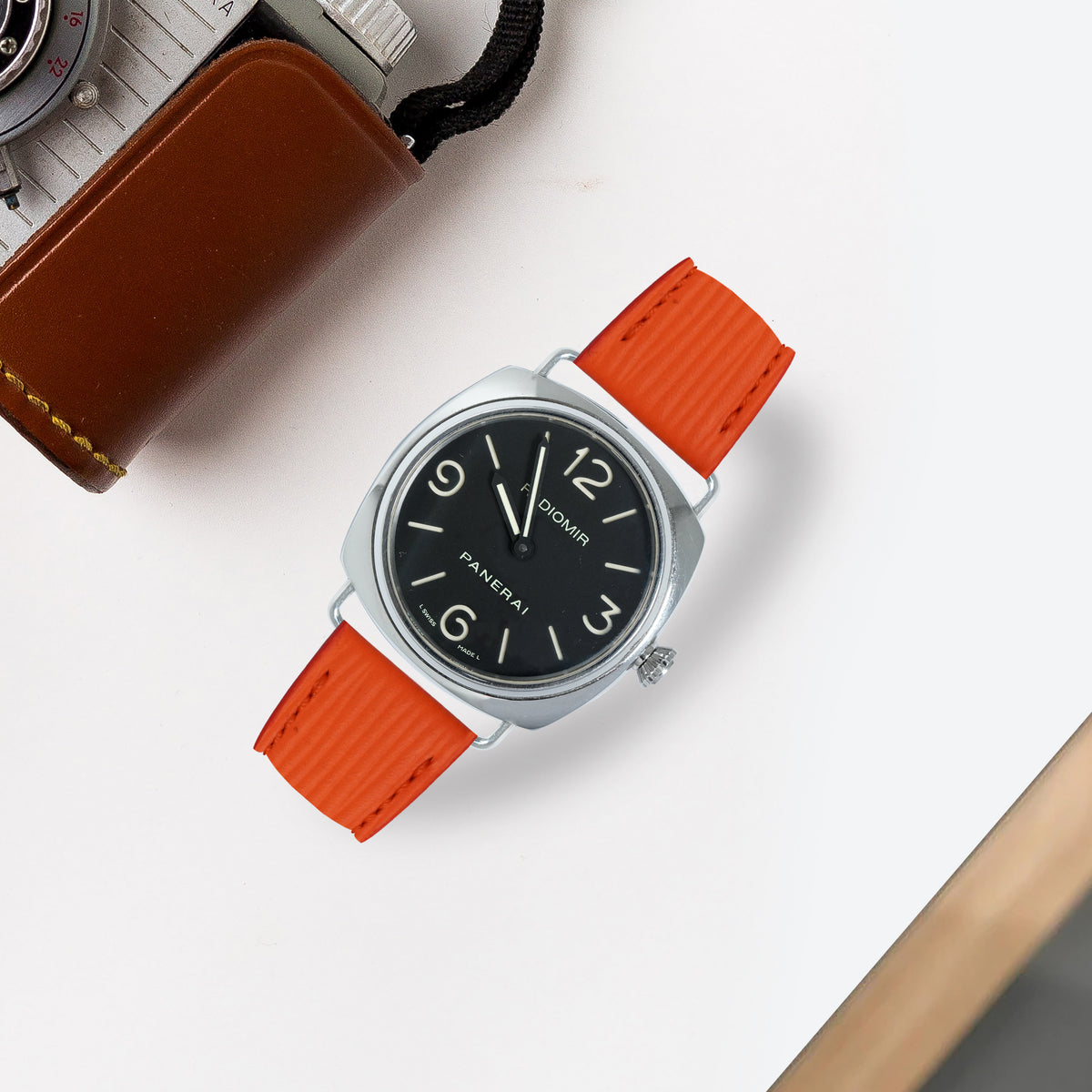 ※Wire lug strap Special order product ※ Panerai Radiomir Straps - Epi Orange – Liger Straps