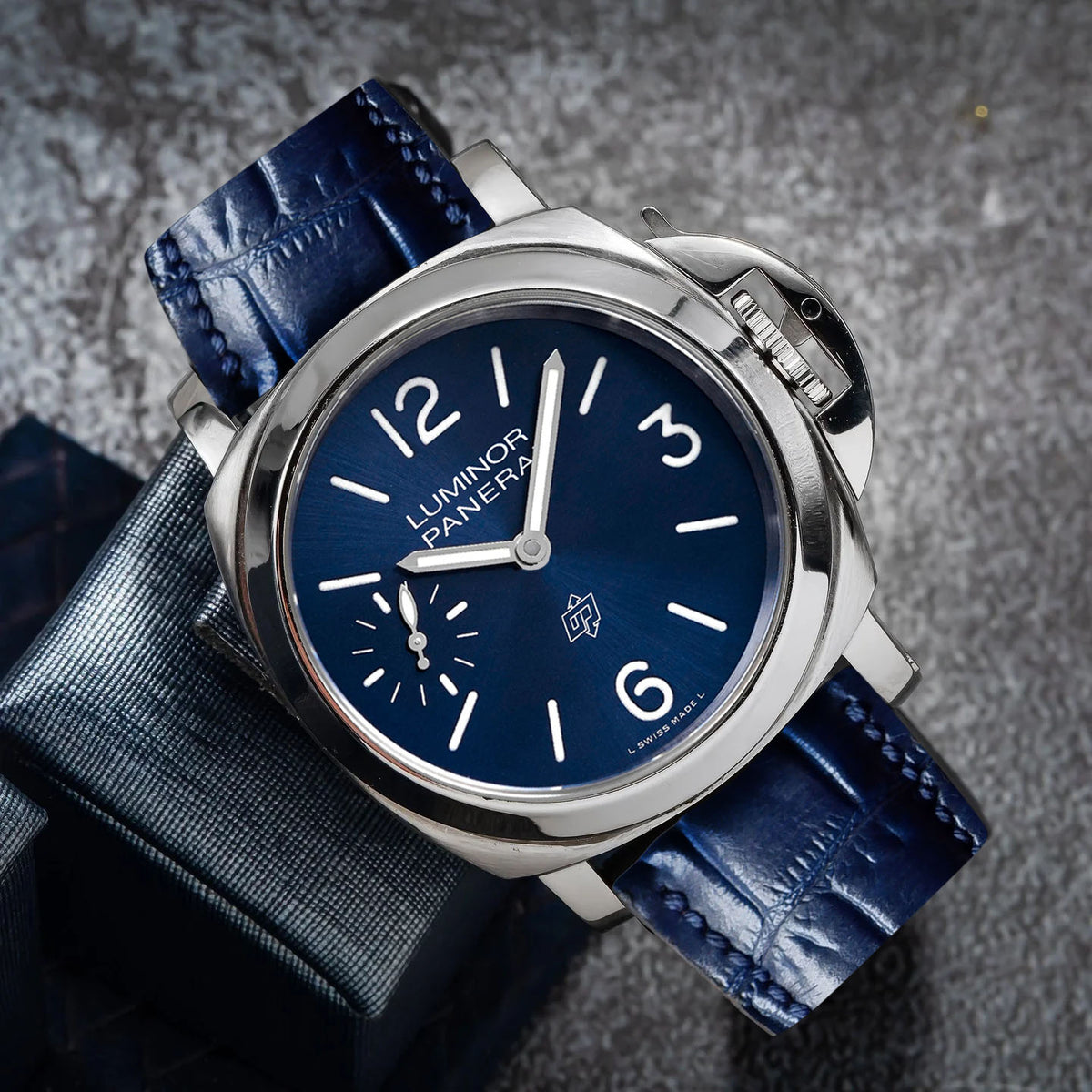 PANERAI キーホルダーネイビー liger-straps-croco-navy-blue-