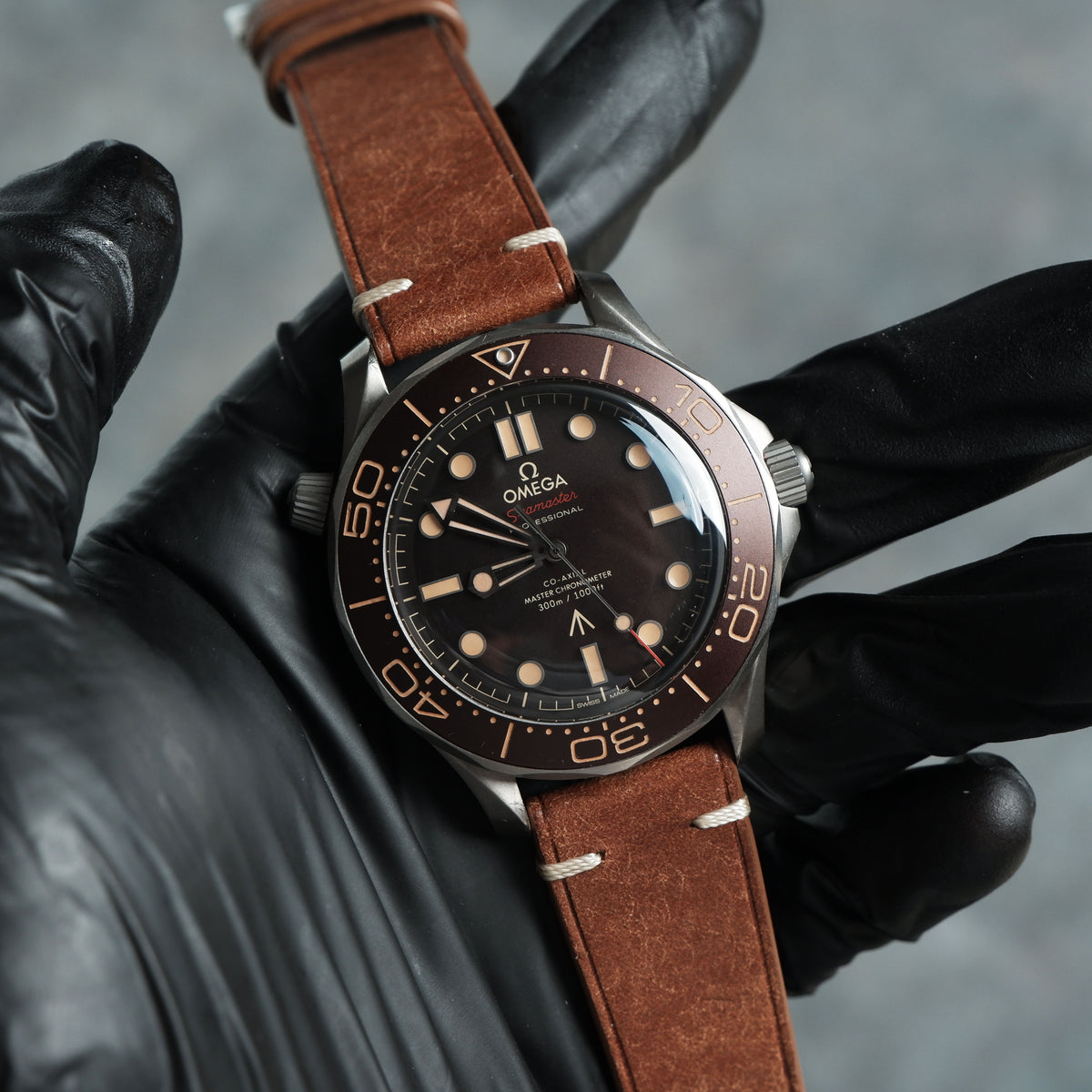 Omega seamaster chronograph outlet leather strap