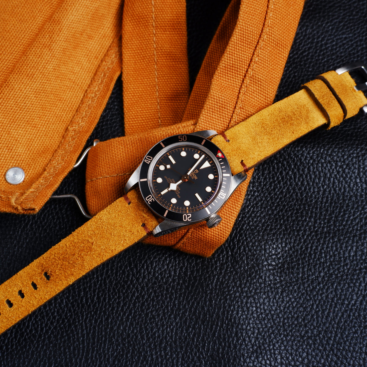ナタリーレテ　BOUCHERIES Tudor Blackbay Fifty Eight 39mm Straps - Minimalist Sedona
