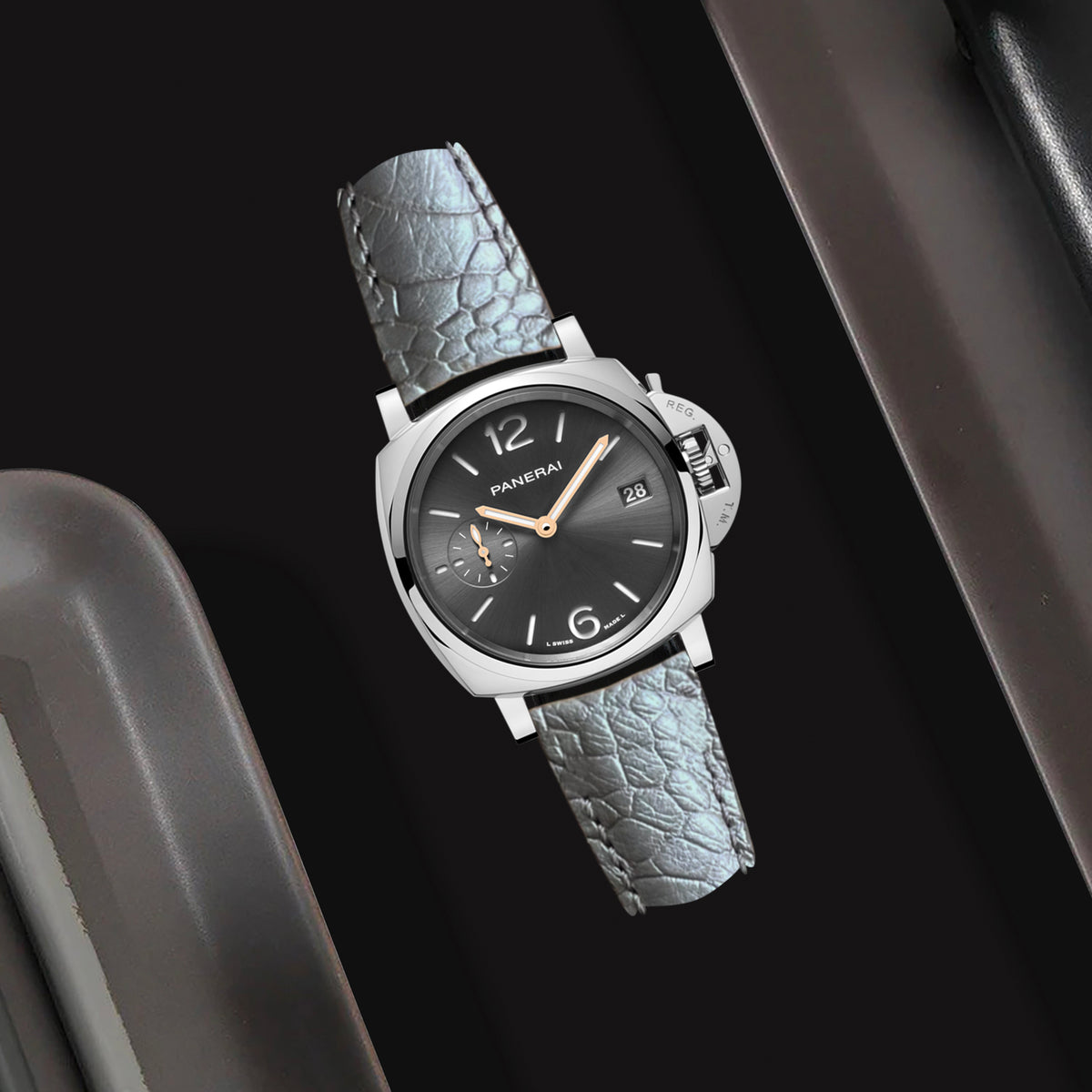 Panerai Luminor Due Straps - Ostrich Leg Silver – Liger Straps