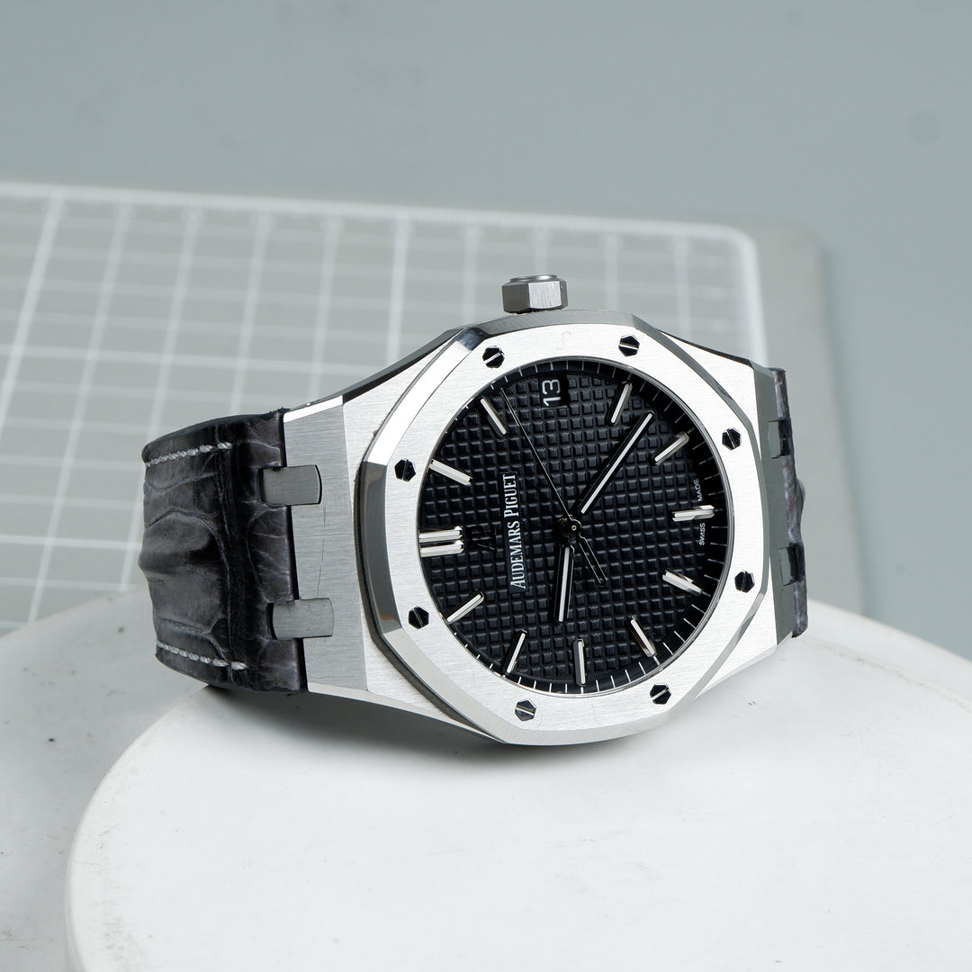 AP Royal Oak 39 & 41mm Straps - AP Hornback Anthracite – Liger Straps