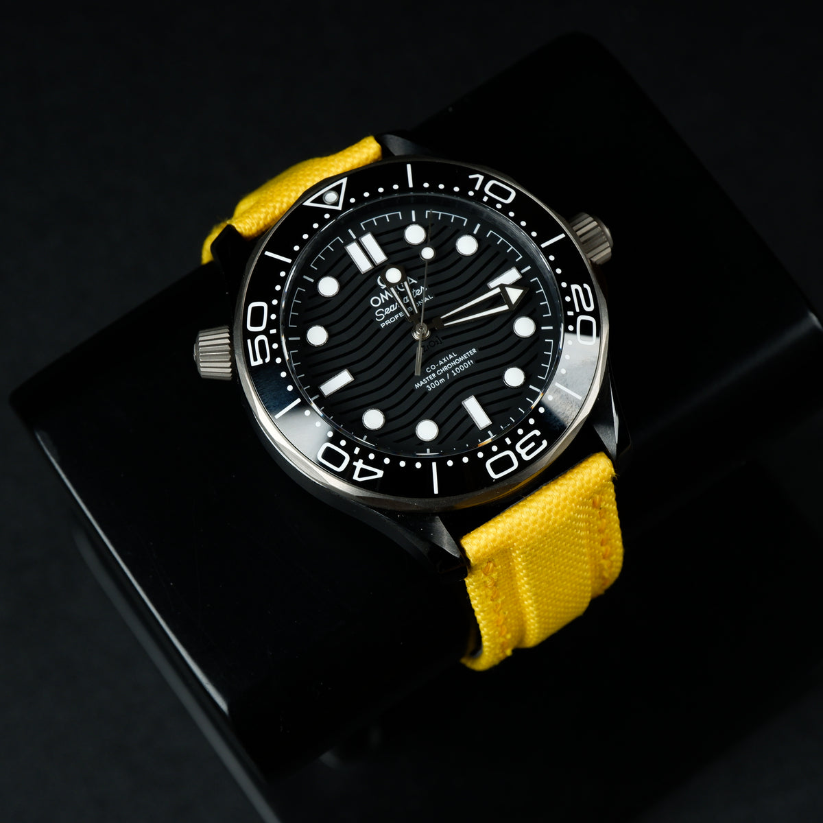 Omega Seamaster Diver 300m Straps - Velcro Canvas Extreme Padded Yello ...