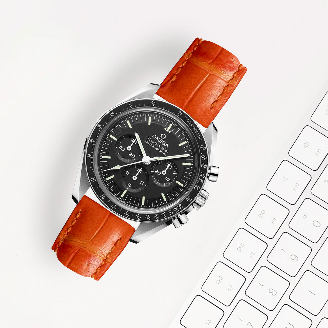 L*8様 OMEGA Speedmaster Moonwatch オレンジ/黒 OMEGA Speedmaster RACING CHRONOGRAPH Black Orange Accents
