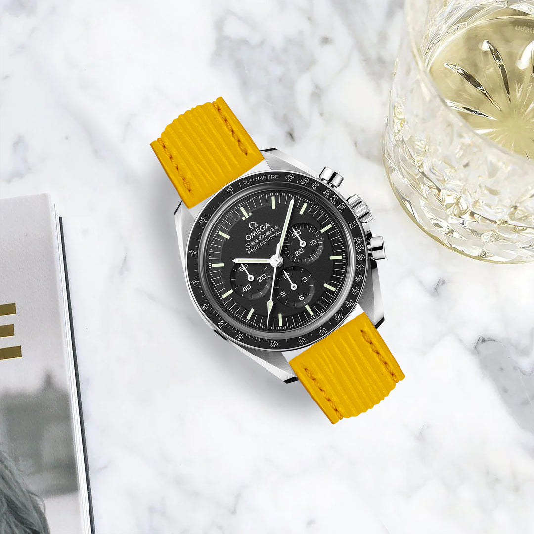 OMEGA Speedmaster Moonwatch イエロー Omega Speedmaster Moonwatch Straps - Epi Yellow – Liger Straps