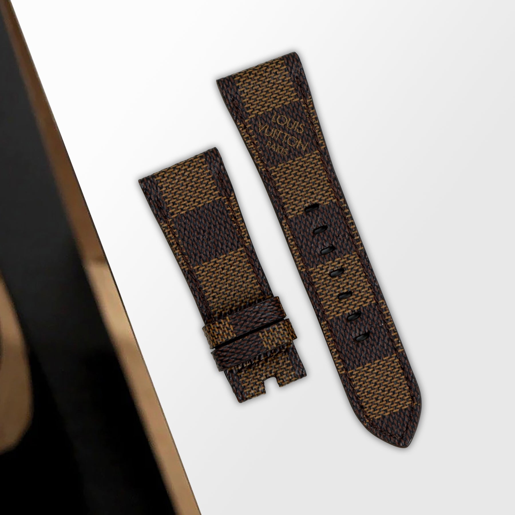 Apple Watch Band Repurposed Damier LV Monogram Brown, 42mm / Gold