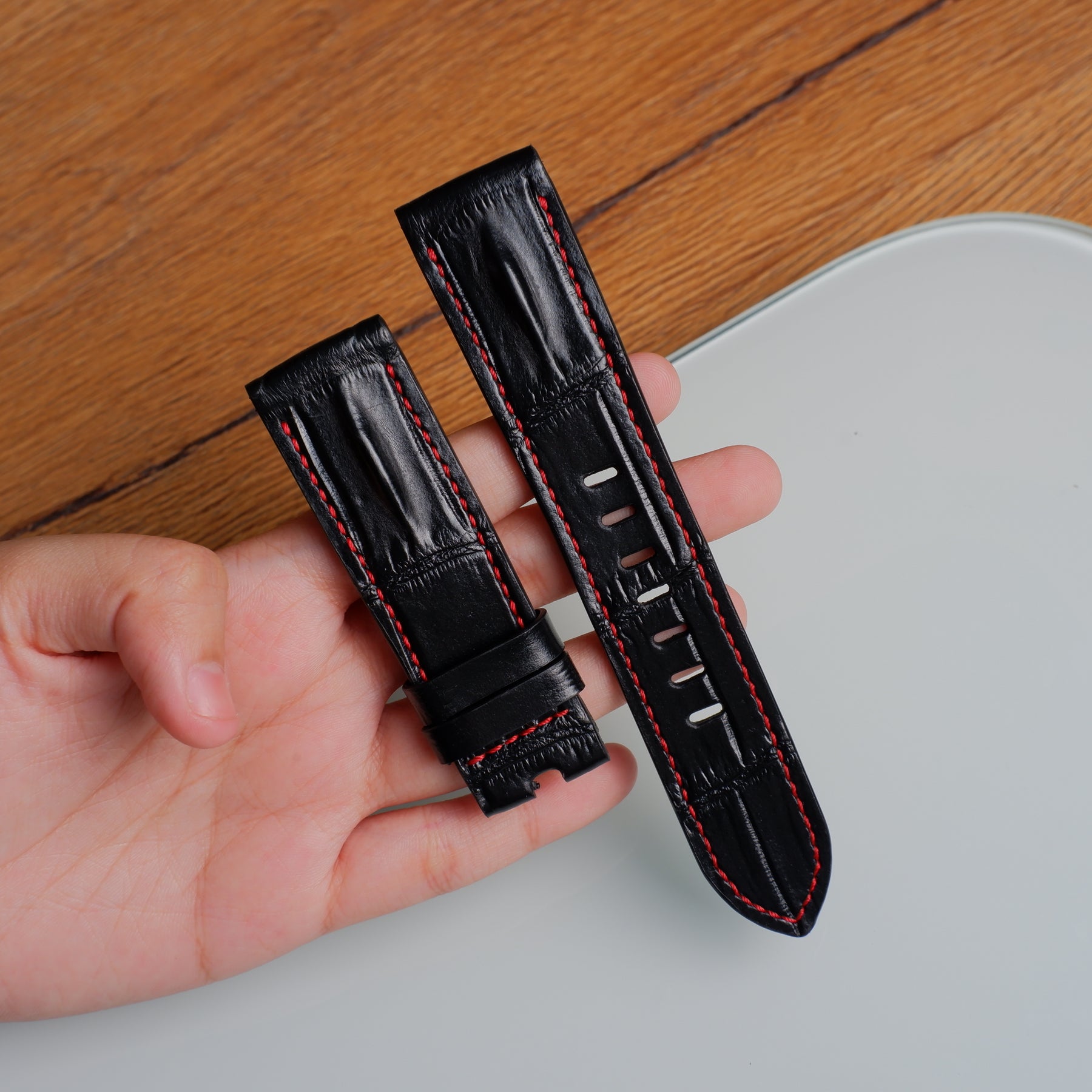 Navitimer Strap Breitling Navitimer Straps - Hornback Black Red Stitch – Liger Straps