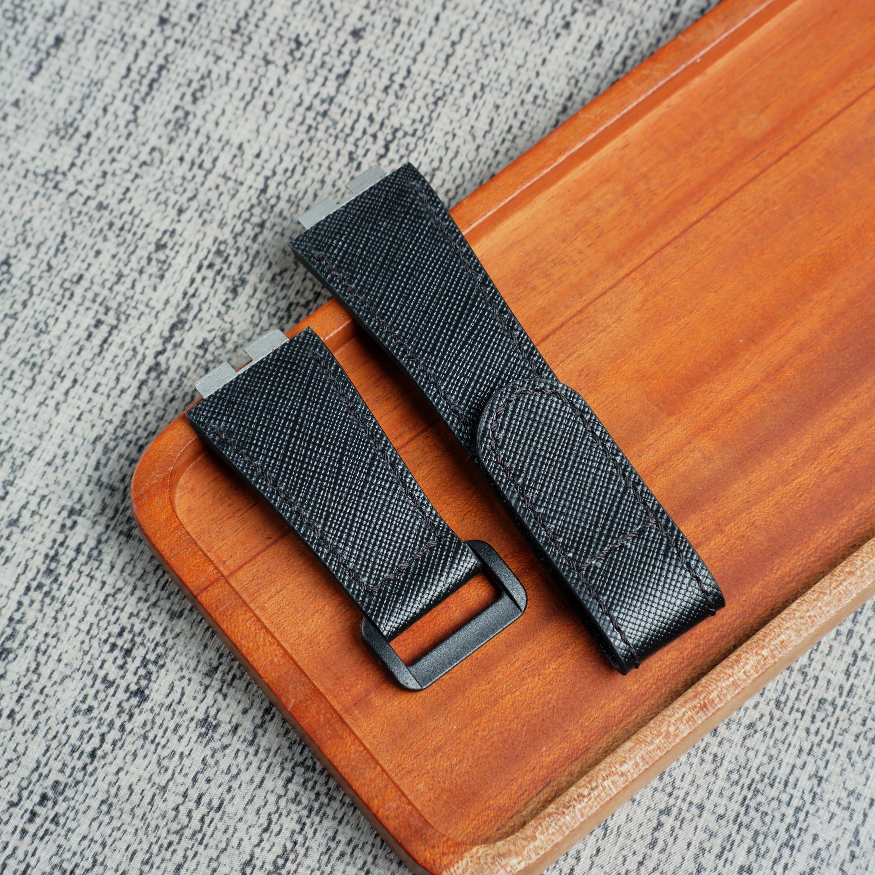 1.liger-straps-velcro-saffiano 1.liger-straps-velcro-saffiano