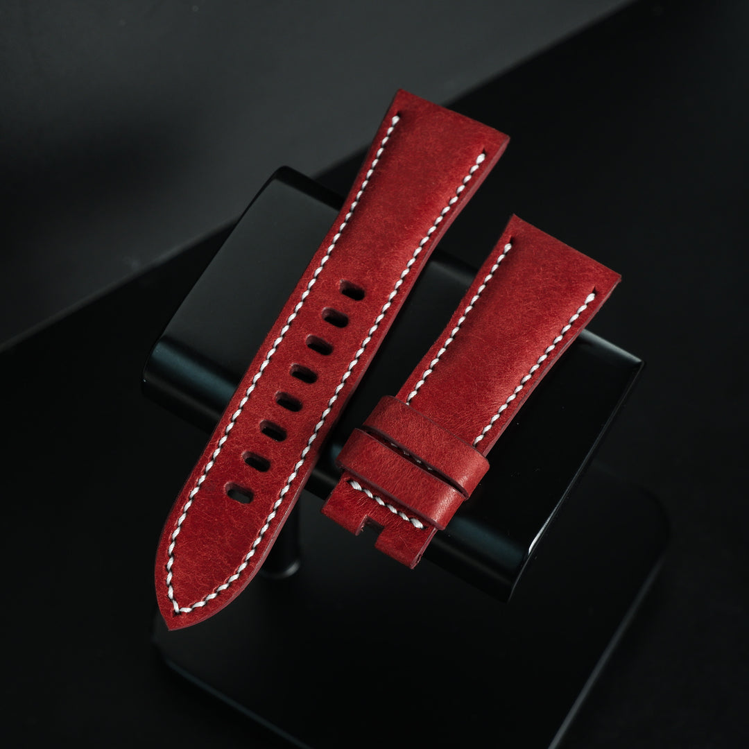 familiar Bibiy. HAND STRAP レッド 新品未使用 正規品】ショルダーストラップBibiy. × familiar 赤 familiar Bibiy